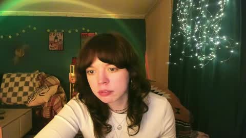 Snapshot of clancyosbourne chatting on 4, 4, 2026 Clancy online show from 4, 4, 2026