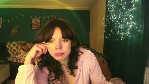 Snapshot of clancyosbourne chatting on 12, 4, 2026 Clancy online show from 12, 4, 2026