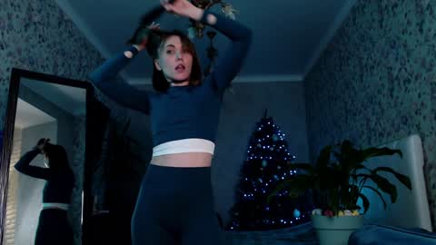 Clara online show from 8, 1, 2025