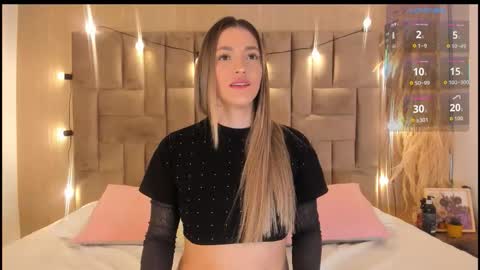 Snapshot of claradelmar_ chatting on 14, 12, 2025 Clara del mar online show from 14, 12, 2025