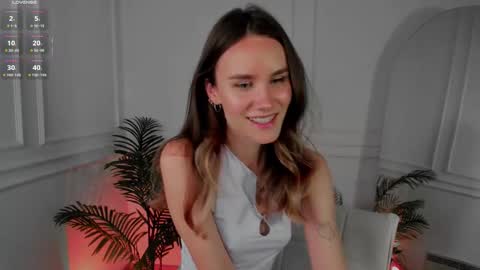 Snapshot of clare_ff chatting on 18, 9, 2025 Claire online show from 18, 9, 2025