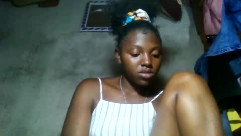 Snapshot of clarisse98 chatting on 20, 4, 2026 clarisse98 online show from 20, 4, 2026