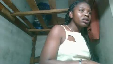 Snapshot of clarisse98 chatting on 25, 4, 2026 clarisse98 online show from 25, 4, 2026