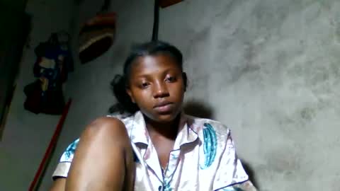 Snapshot of clarisse98 chatting on 25, 5, 2026 clarisse98 online show from 25, 5, 2026
