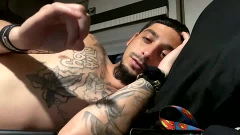 clarkshammer95 online show from 17, 2, 2025