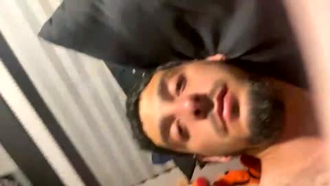 clarkshammer95 online show from 19, 2, 2025