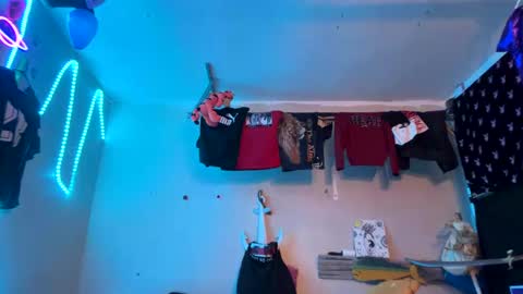 clarkshammer95 online show from 4, 10, 2025