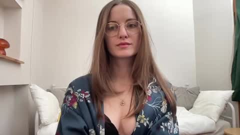 Snapshot of classyandgirly chatting on 20, 4, 2026 classyandgirly online show from 20, 4, 2026