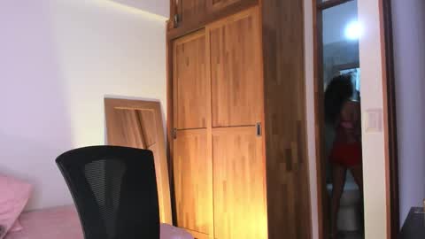 Snapshot of claudiarivera_1 chatting on 1, 3, 2026 Claudia Rivera online show from 1, 3, 2026