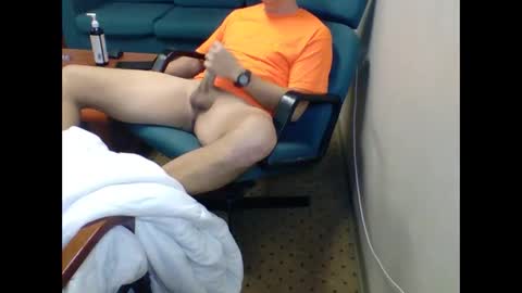 Snapshot of clayyalc2 chatting on 2, 2, 2025 clayyalc2 online show from 2, 2, 2025