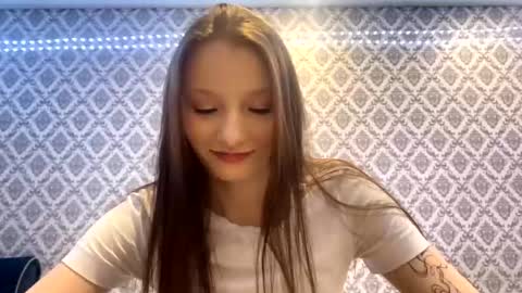 Snapshot of cleotilderinde chatting on 5, 12, 2025 Cleo online show from 5, 12, 2025