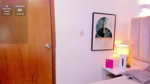 clhoe_johnson_ online show from 17, 11, 2025