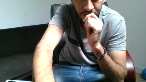 Snapshot of clickeame chatting on 1, 10, 2025 clickeame online show from 1, 10, 2025