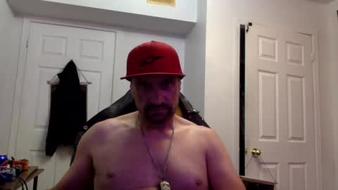 Snapshot of clintwood12 chatting on 5, 10, 2025 chad online show from 5, 10, 2025