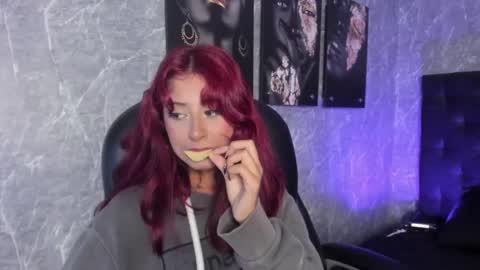 Snapshot of cloe__hills chatting on 14, 2, 2025 Cloe online show from 14, 2, 2025