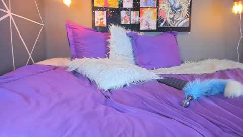 Cloe Bridgee online show from 10, 3, 2025