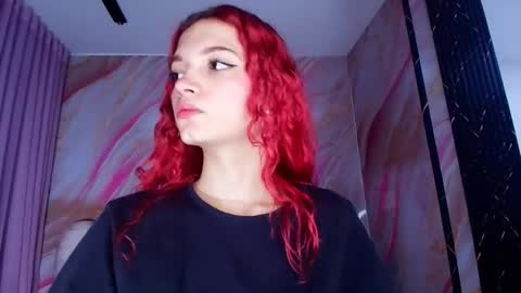 Cloe  Stanfort online show from 7, 4, 2026