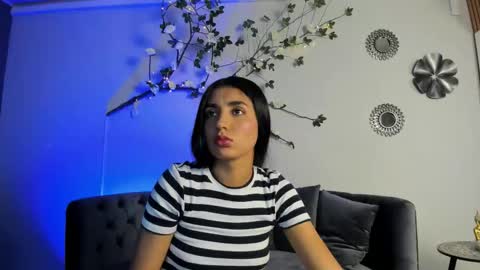 Snapshot of cloe_taylor__ chatting on 3, 11, 2025 CLOE online show from 3, 11, 2025