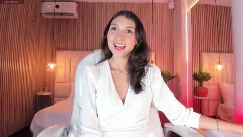 C L O E  online show from 10, 1, 2026