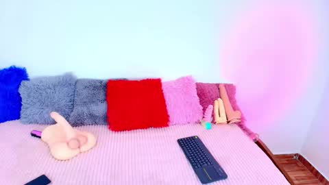 cloee lovee online show from 10, 2, 2026