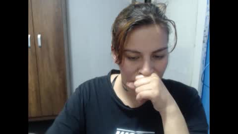 cloepussy online show from 12, 11, 2025