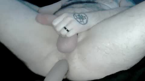 Snapshot of cloudty chatting on 12, 9, 2025 Ty online show from 12, 9, 2025