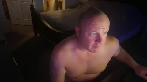 Snapshot of cloudy_dayz69 chatting on 28, 10, 2025 Cloudy Dayz online show from 28, 10, 2025