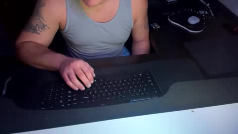 Snapshot of cloudy_dayz69 chatting on 20, 11, 2025 Cloudy Dayz online show from 20, 11, 2025