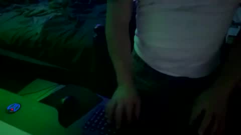 Snapshot of cloudy_dayz69 chatting on 16, 12, 2025 Cloudy Dayz online show from 16, 12, 2025