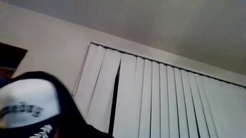 Snapshot of cloudyydayzz chatting on 20, 2, 2026 tallhungandcloudy online show from 20, 2, 2026