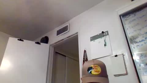 tallhungandcloudy online show from 10, 3, 2026