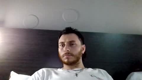 Snapshot of cloudyydayzz chatting on 25, 4, 2026 tallhungandcloudy online show from 25, 4, 2026