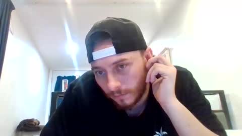 Snapshot of cloudyydayzz chatting on 1, 5, 2026 tallhungandcloudy online show from 1, 5, 2026