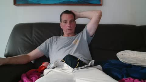 clouplefun online show from 16, 7, 2026