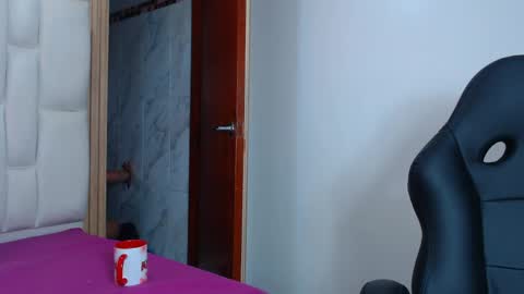 Clovy Zenvy online show from 30, 5, 2026