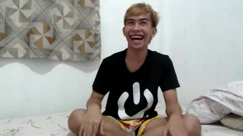 clyde_twinkx online show from 19, 11, 2025