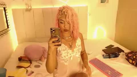 coffe_eyes online show from 5, 1, 2026