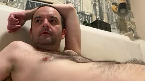 Snapshot of colambus83 chatting on 3, 2, 2026 colambus83 online show from 3, 2, 2026