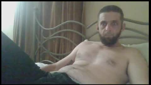 Snapshot of coldchedduh chatting on 7, 7, 2026 coldchedduh online show from 7, 7, 2026