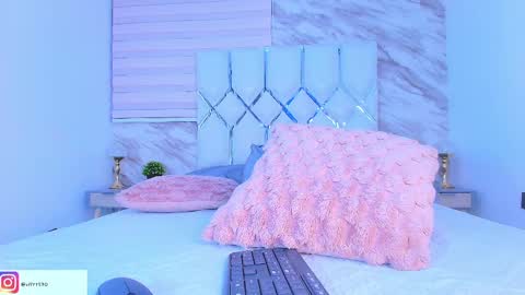 colett online show from 17, 4, 2026