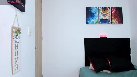 college_muscle_ass online show from 6, 3, 2026