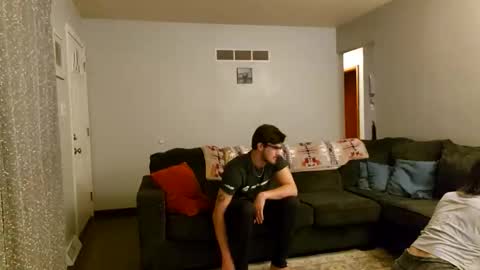 college_packing_8 online show from 7, 4, 2026