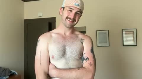 Snapshot of collegeboy417 chatting on 22, 9, 2025 collegeboy417 online show from 22, 9, 2025