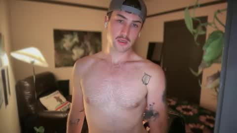 Snapshot of collegeboy417 chatting on 16, 3, 2026 collegeboy417 online show from 16, 3, 2026