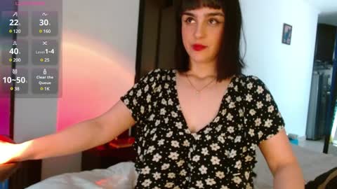 Snapshot of collette_beaufoy chatting on 16, 12, 2024 Collette online show from 16, 12, 2024