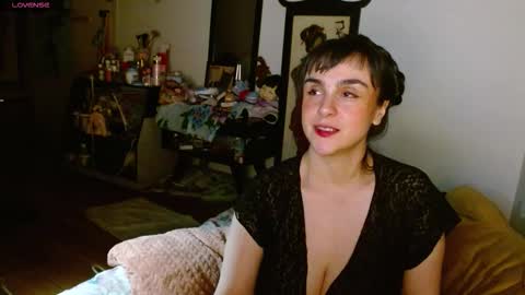 Snapshot of collette_beaufoy chatting on 14, 10, 2025 Collette online show from 14, 10, 2025