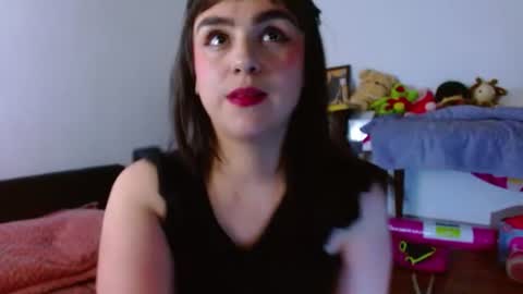 Snapshot of collette_beaufoy chatting on 19, 6, 2026 Collette online show from 19, 6, 2026