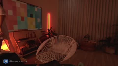 Laura online show from 22, 9, 2025