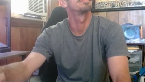 Nelson or ComicKing and sometime Peachy143 online show from 20, 4, 2026