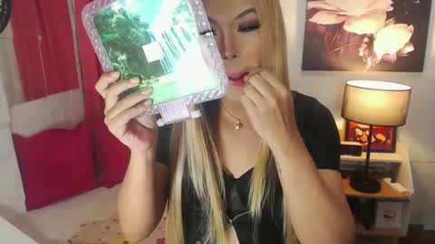 QUEEN SABRINA online show from 30, 12, 2024